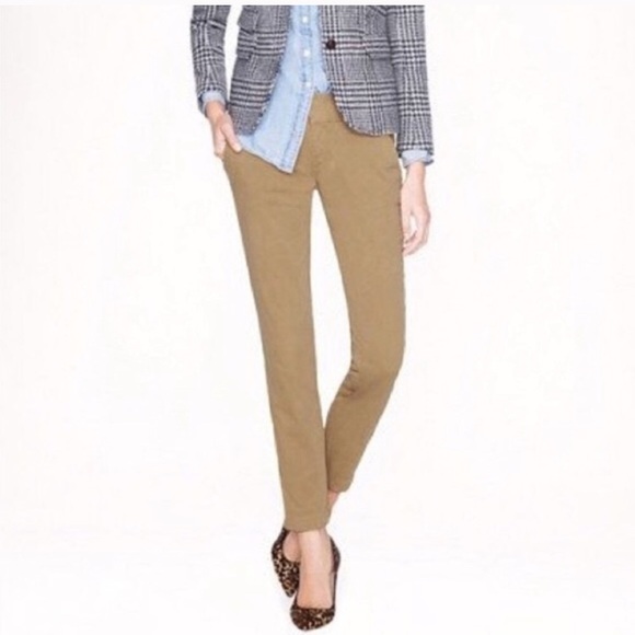 J. Crew Factory Pants - J.Crew Factory Frankie Chinos Size 2P- Tan